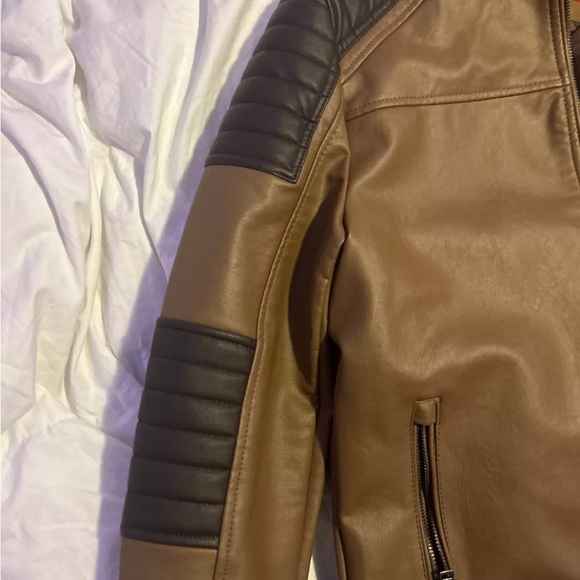 Vintage guess bomber jacket in Size M - Picture 5 of 6